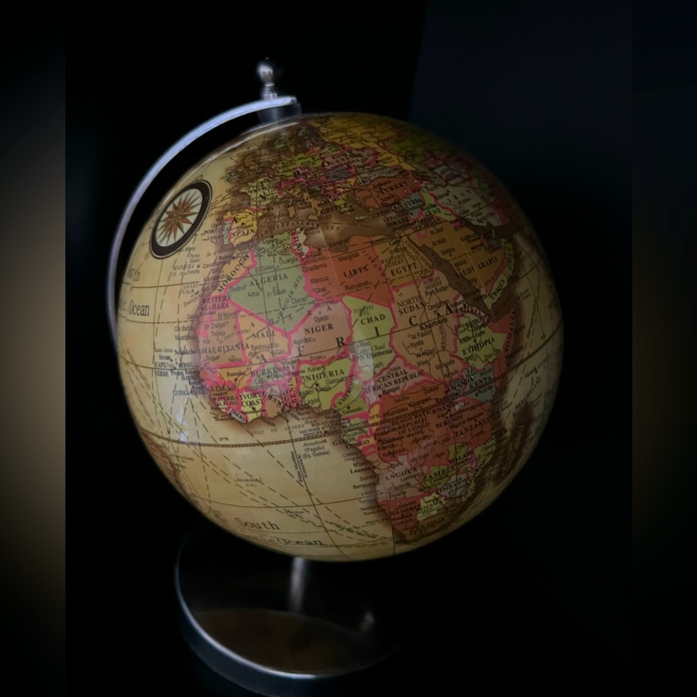 Globe